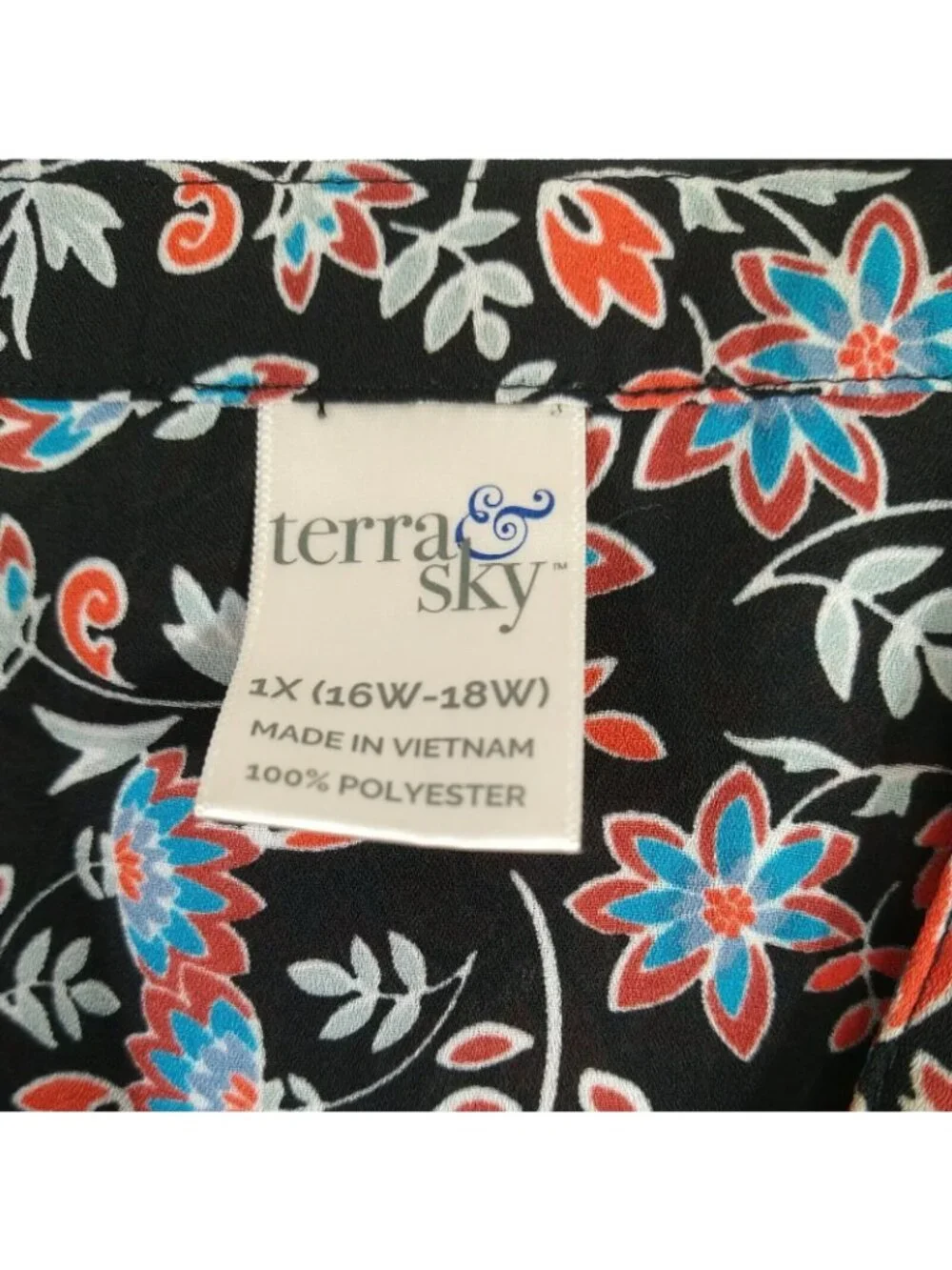Terra and Sky Button Up Top Blouse Pintuck Tie Back Women Size 1X 16W 18W Black